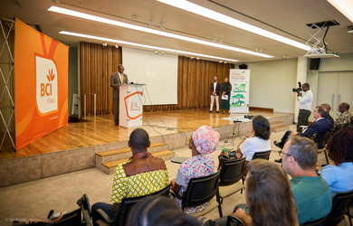 Celebração dos 6 Anos do Cartão bio: Uma Jornada de Inovação e Conservação em Moçambique